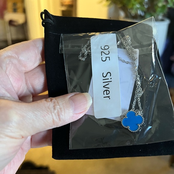 Blue Clover .925 Sterling Silver Necklace w Dusty - Picture 3 of 3